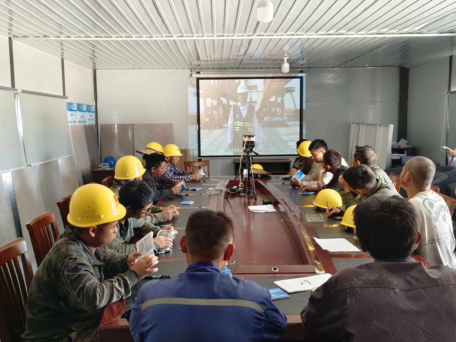 南平市質(zhì)量安全協(xié)會開展工傷預(yù)防系列宣傳活動，為安全生產(chǎn)保駕護(hù)航