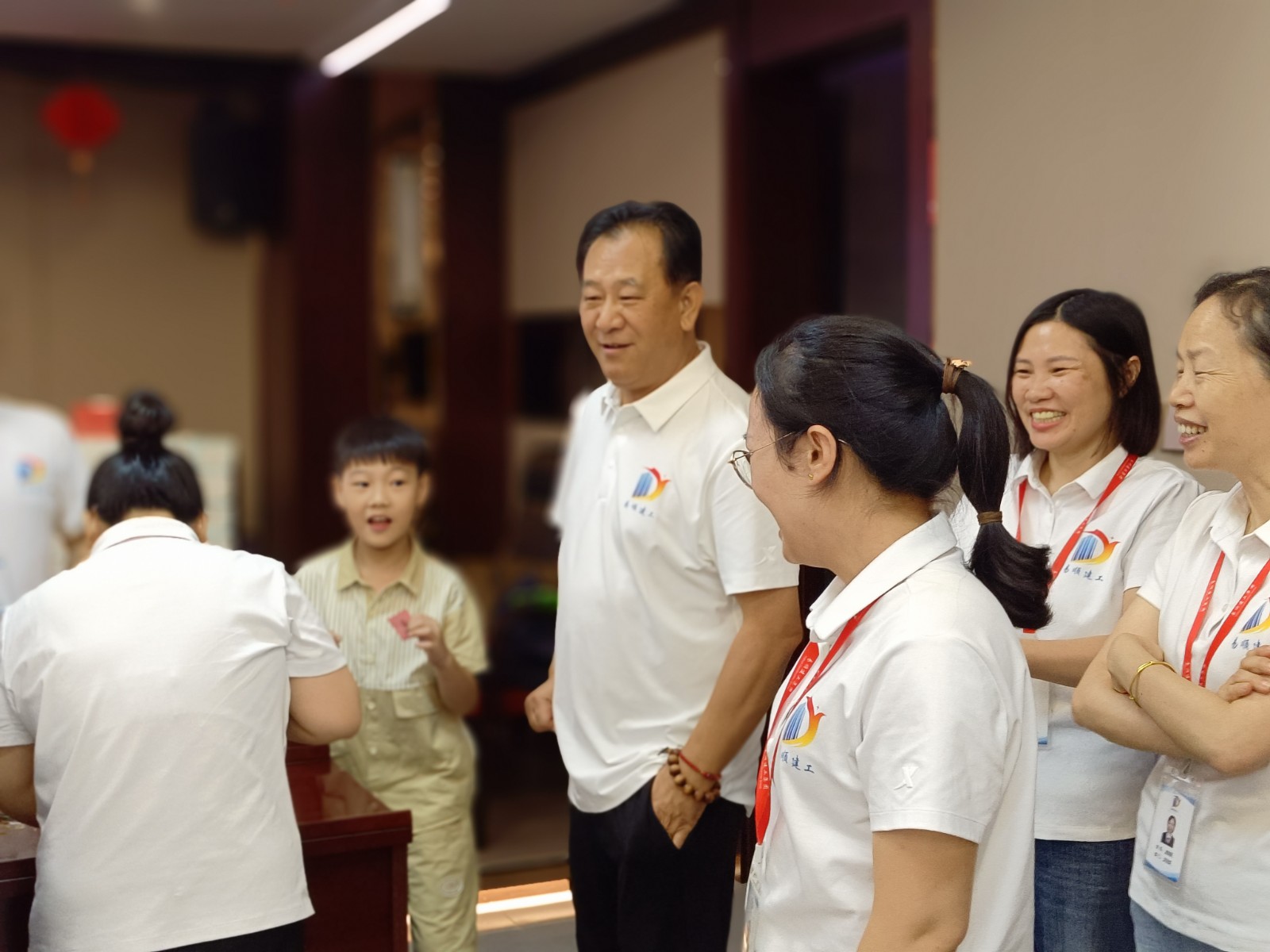 “易聚中秋團圓意，順啟事業(yè)新篇章”易順建工集團2024年中秋活動圓滿舉行