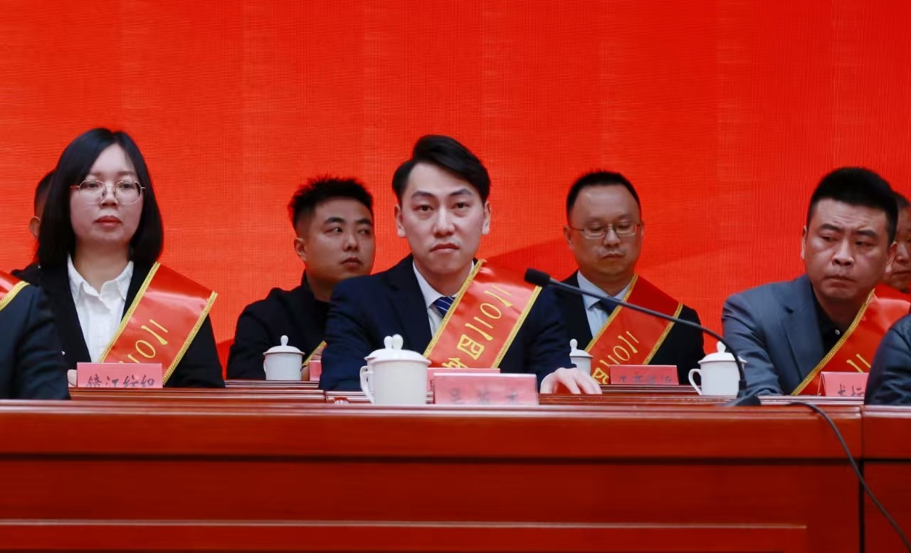 喜報(bào)！易順建工集團(tuán)榮獲“松溪縣2024年度納稅貢獻(xiàn)企業(yè)”稱號(hào)