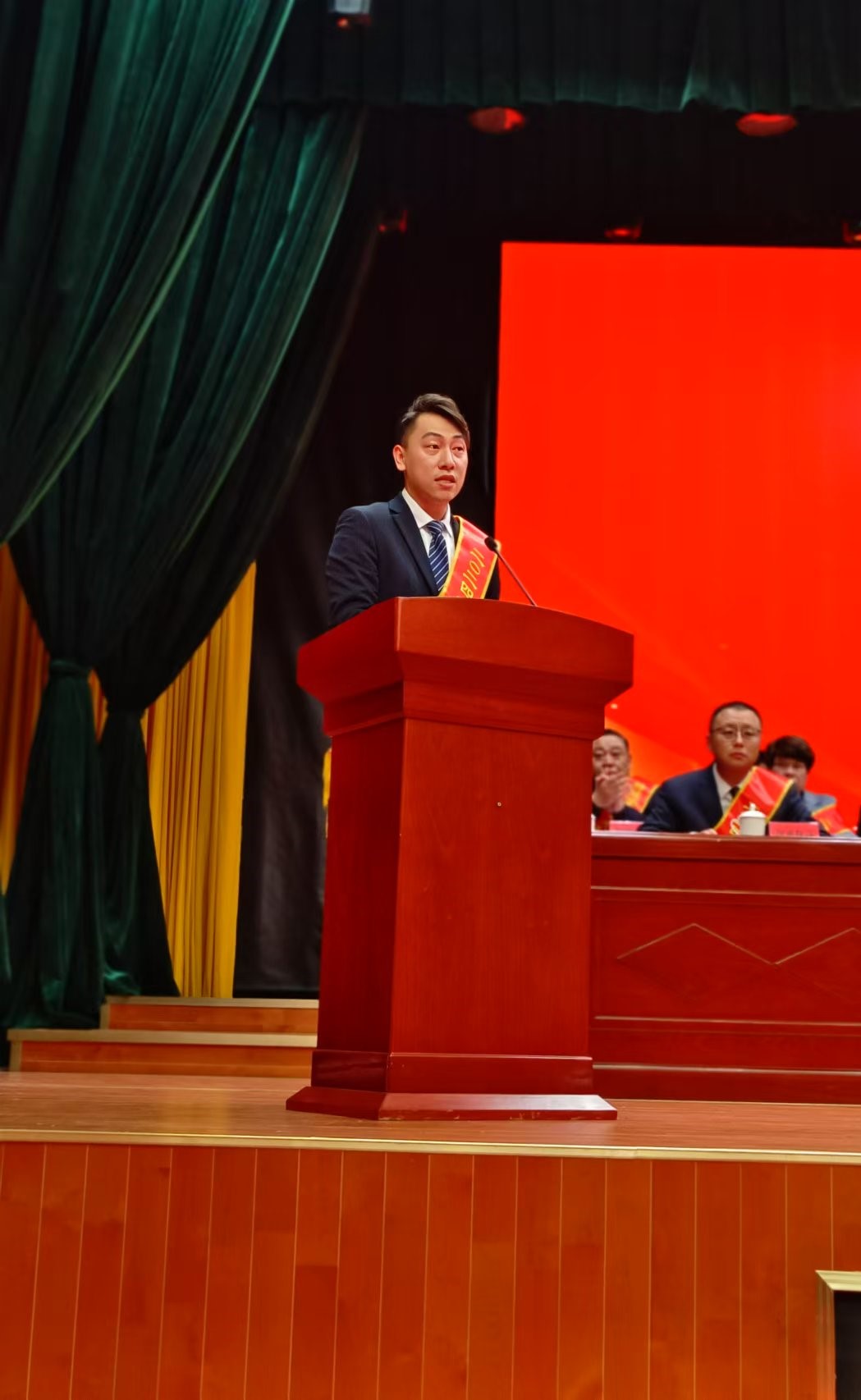 喜報(bào)！易順建工集團(tuán)榮獲“松溪縣2024年度納稅貢獻(xiàn)企業(yè)”稱號(hào)